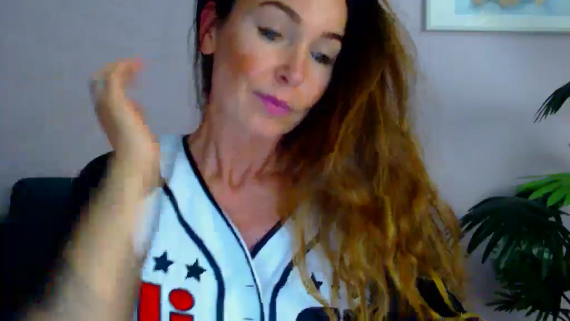 Gallery image thumbnail from Delilah_sweet's myfreecams stream on, 07/30/2025, 17:43 image 12 of 20