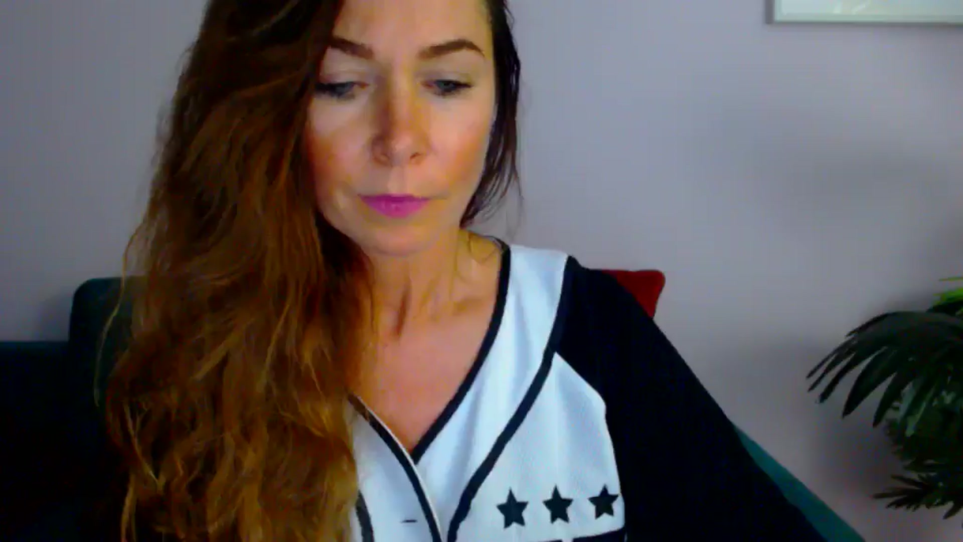 Gallery image thumbnail from Delilah_sweet's myfreecams stream on, 07/30/2025, 18:27 image 6 of 20