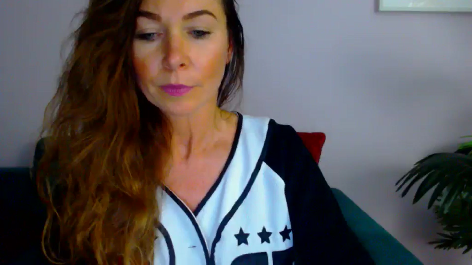 Gallery image thumbnail from Delilah_sweet's myfreecams stream on, 07/30/2025, 18:27 image 5 of 20