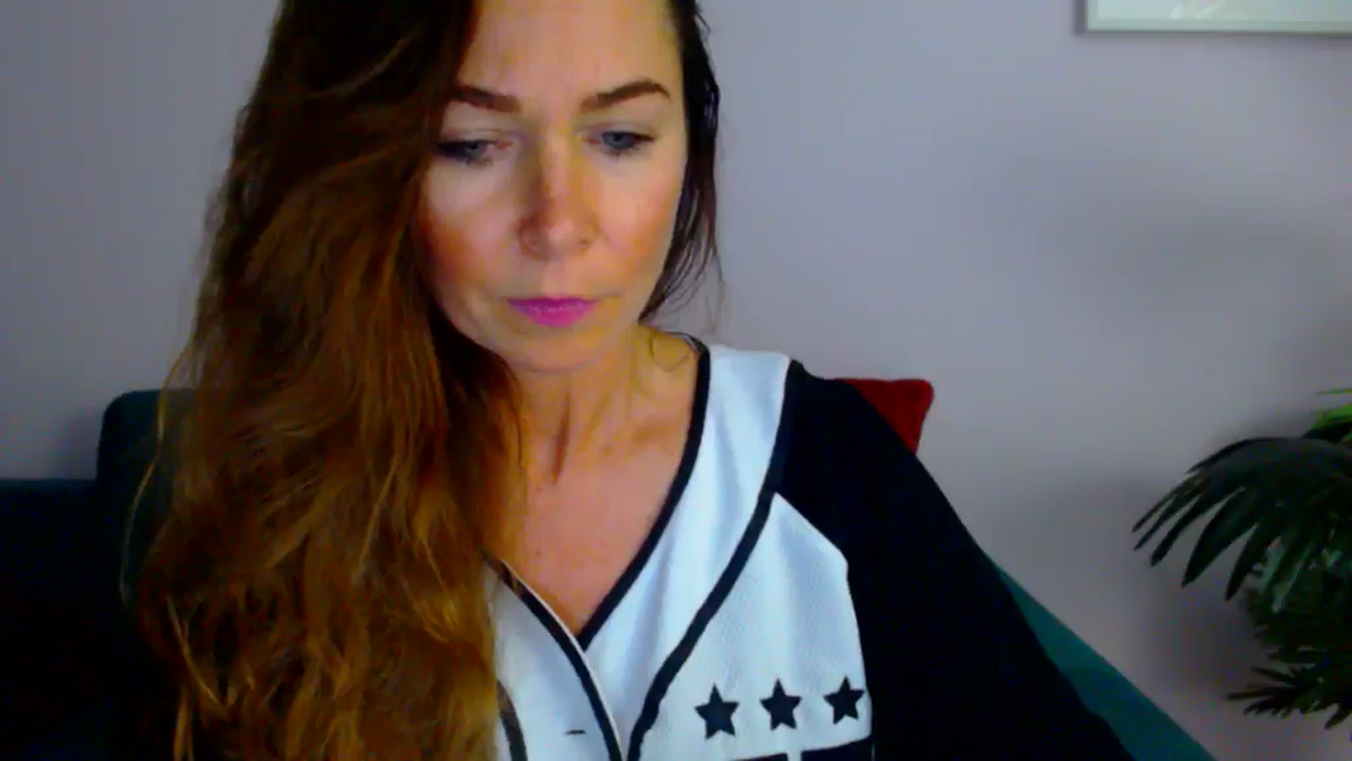 Gallery image thumbnail from Delilah_sweet's myfreecams stream on, 07/30/2025, 18:27 image 7 of 20