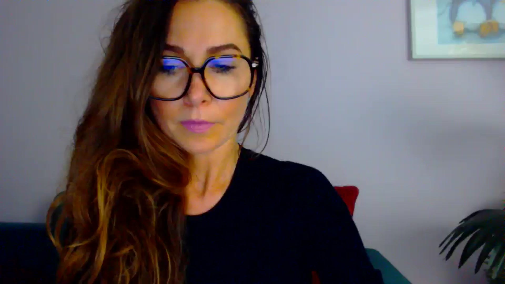Gallery image thumbnail from Delilah_sweet's myfreecams stream on, 08/04/2025, 16:11 image 6 of 20