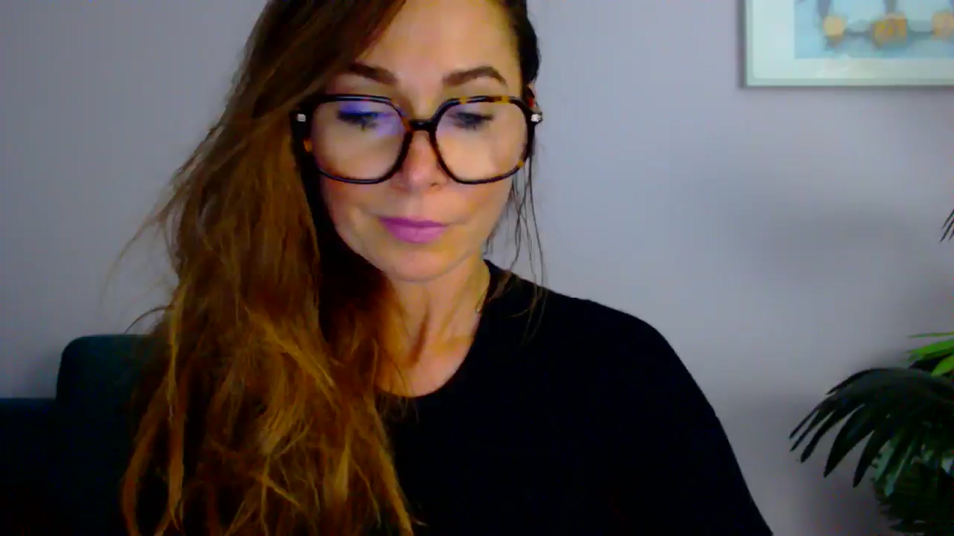 Gallery image thumbnail from Delilah_sweet's myfreecams stream on, 08/04/2025, 17:04 image 7 of 20