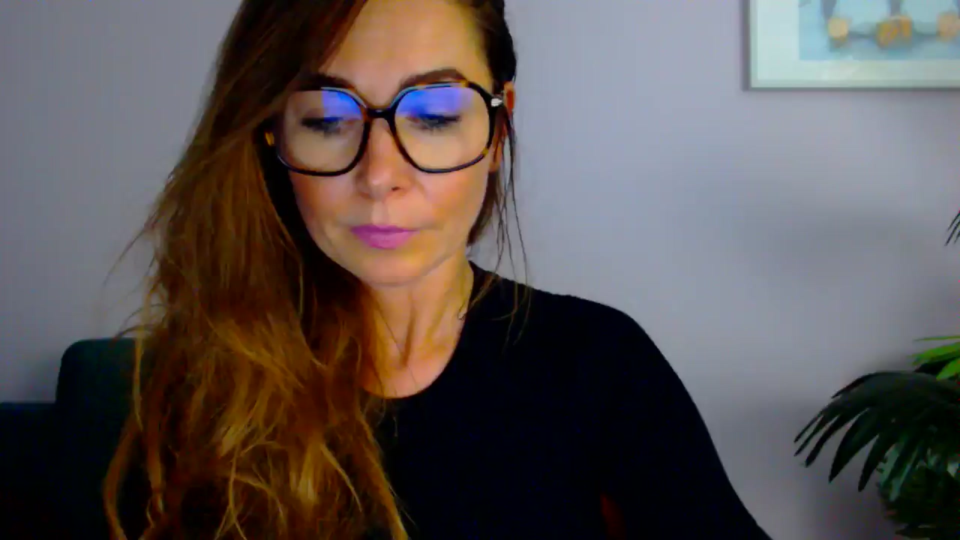 Gallery image thumbnail from Delilah_sweet's myfreecams stream on, 08/04/2025, 17:04 image 11 of 20