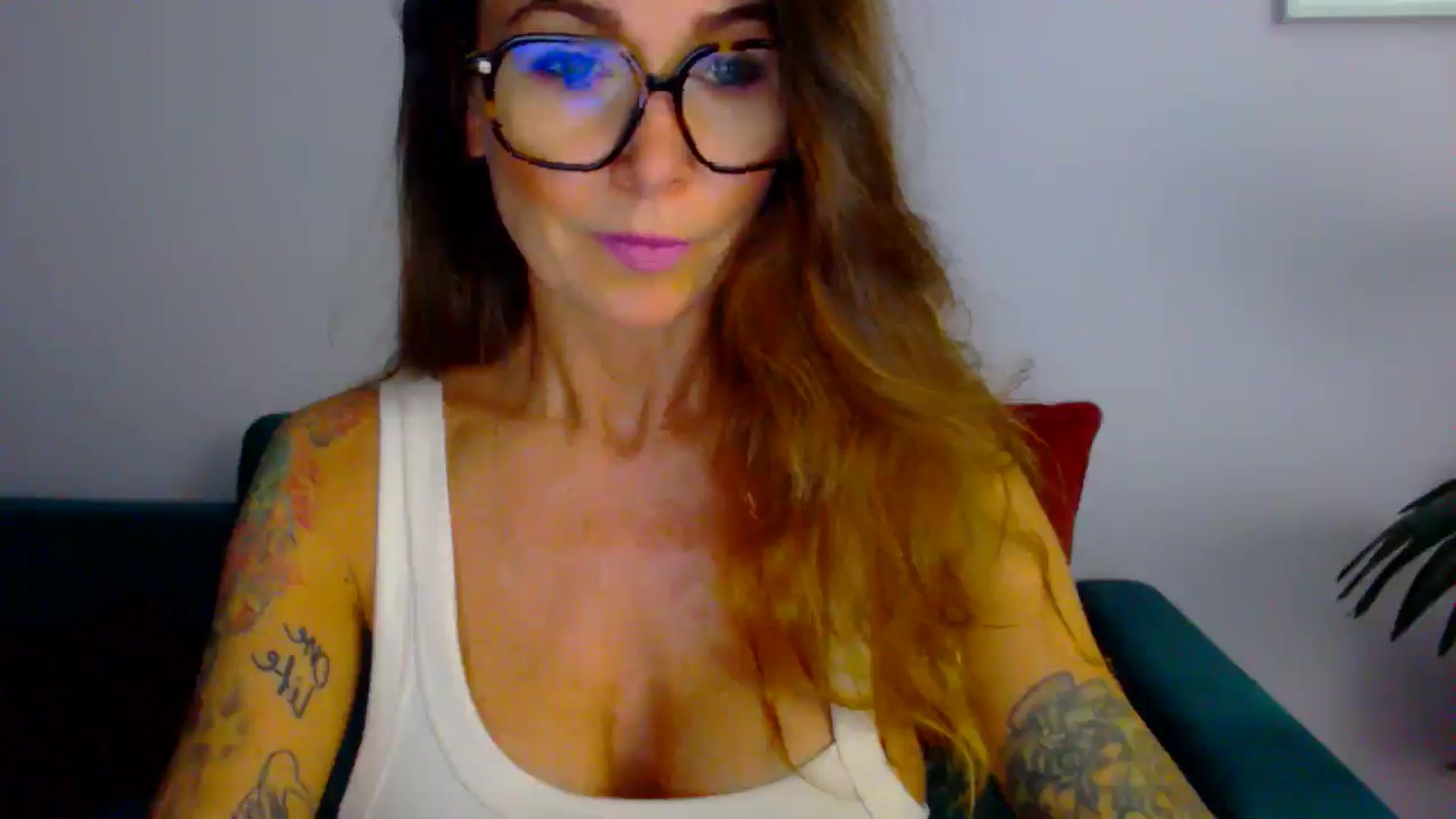 Gallery image thumbnail from Delilah_sweet's myfreecams stream on, 08/05/2025, 15:59 image 3 of 20
