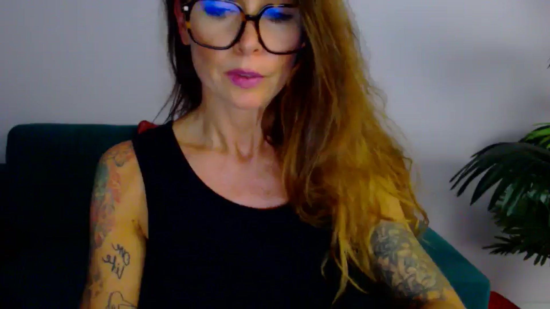 Gallery image thumbnail from Delilah_sweet's myfreecams stream on, 08/06/2025, 17:35 image 19 of 20