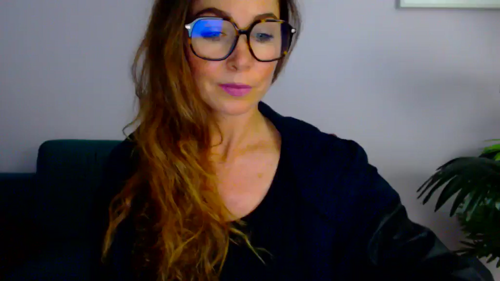 Gallery image thumbnail from Delilah_sweet's myfreecams stream on, 08/06/2025, 17:35 image 1 of 20