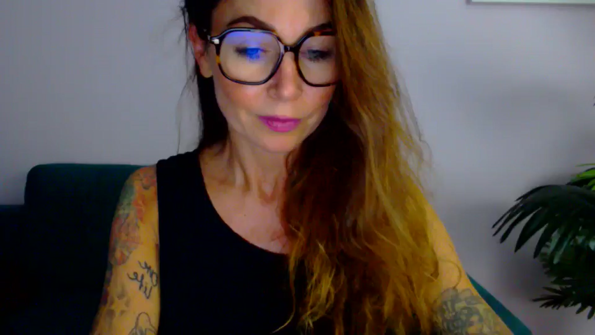 Gallery image thumbnail from Delilah_sweet's myfreecams stream on, 08/06/2025, 17:49 image 14 of 20
