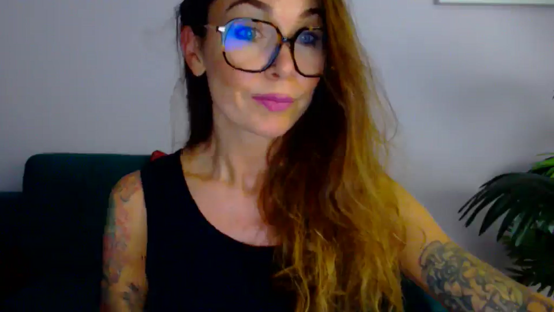 Gallery image thumbnail from Delilah_sweet's myfreecams stream on, 08/06/2025, 17:49 image 8 of 20