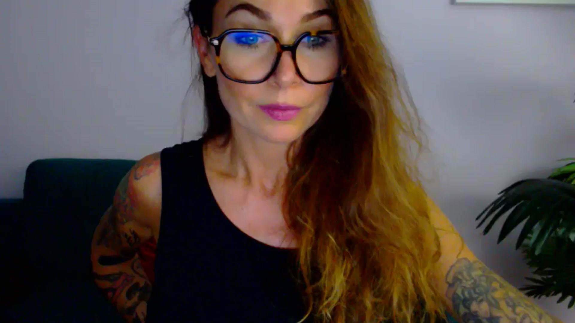 Gallery image thumbnail from Delilah_sweet's myfreecams stream on, 08/06/2025, 17:49 image 9 of 20