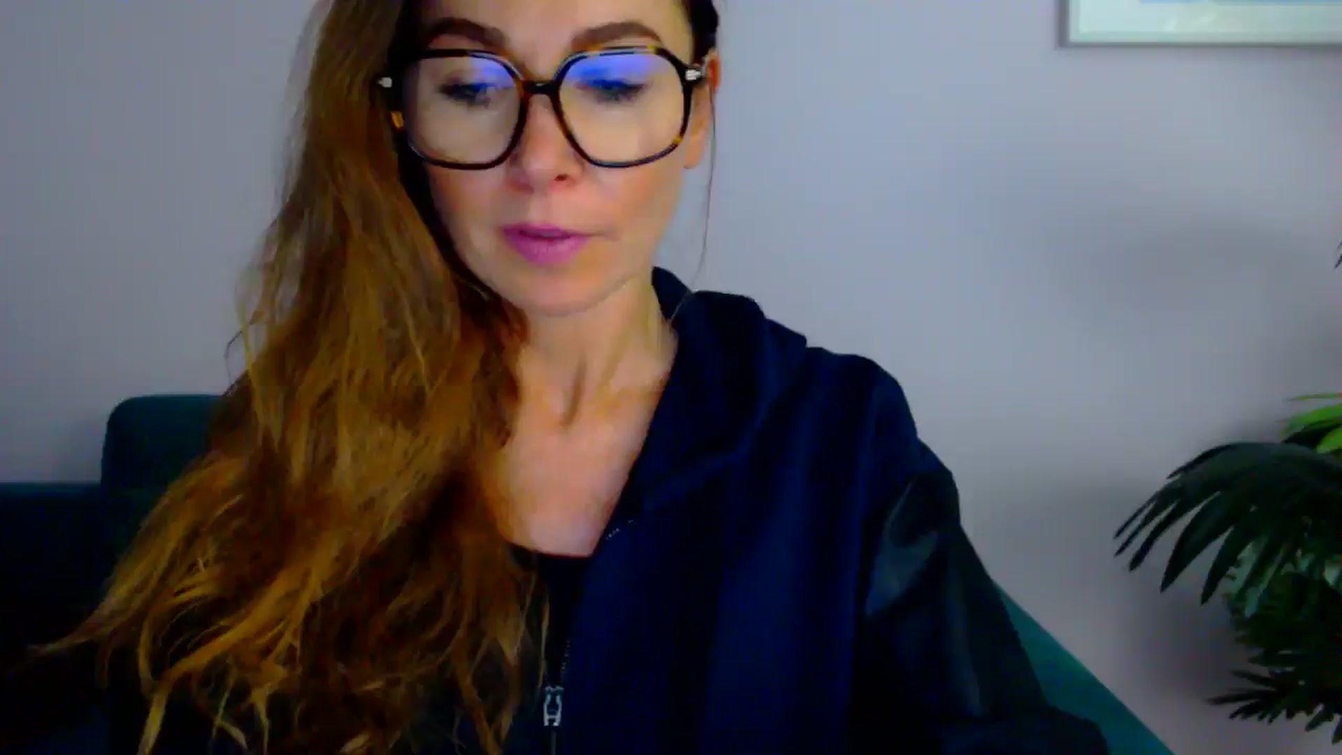 Gallery image thumbnail from Delilah_sweet's myfreecams stream on, 08/07/2025, 13:56 image 3 of 20