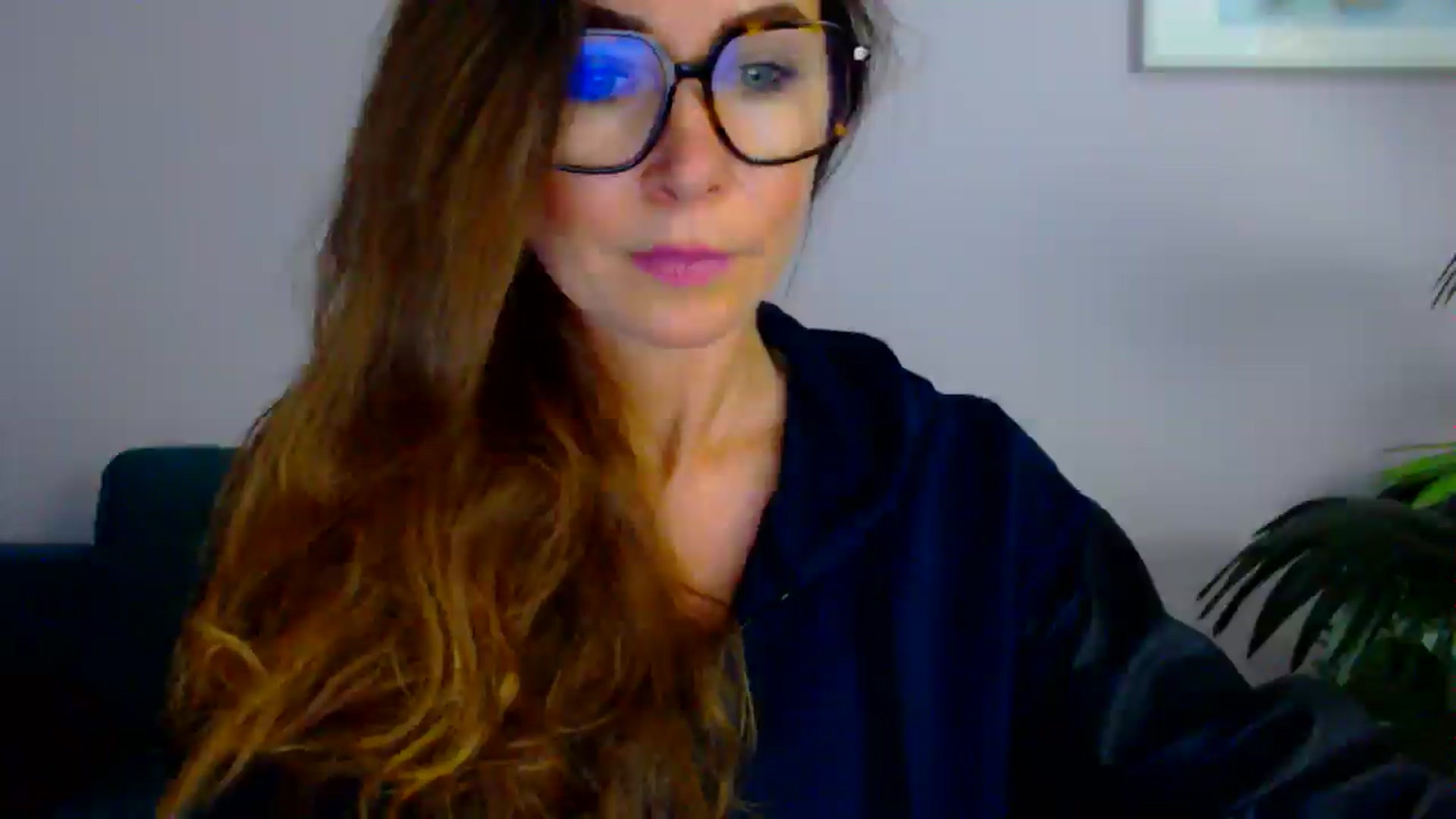 Gallery image thumbnail from Delilah_sweet's myfreecams stream on, 08/07/2025, 13:56 image 14 of 20