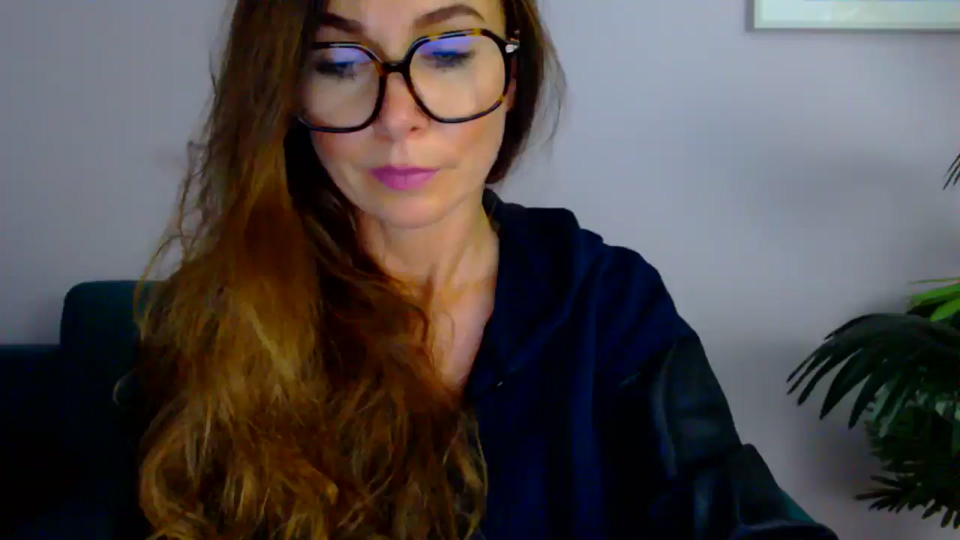 Gallery image thumbnail from Delilah_sweet's myfreecams stream on, 08/07/2025, 14:38 image 1 of 20