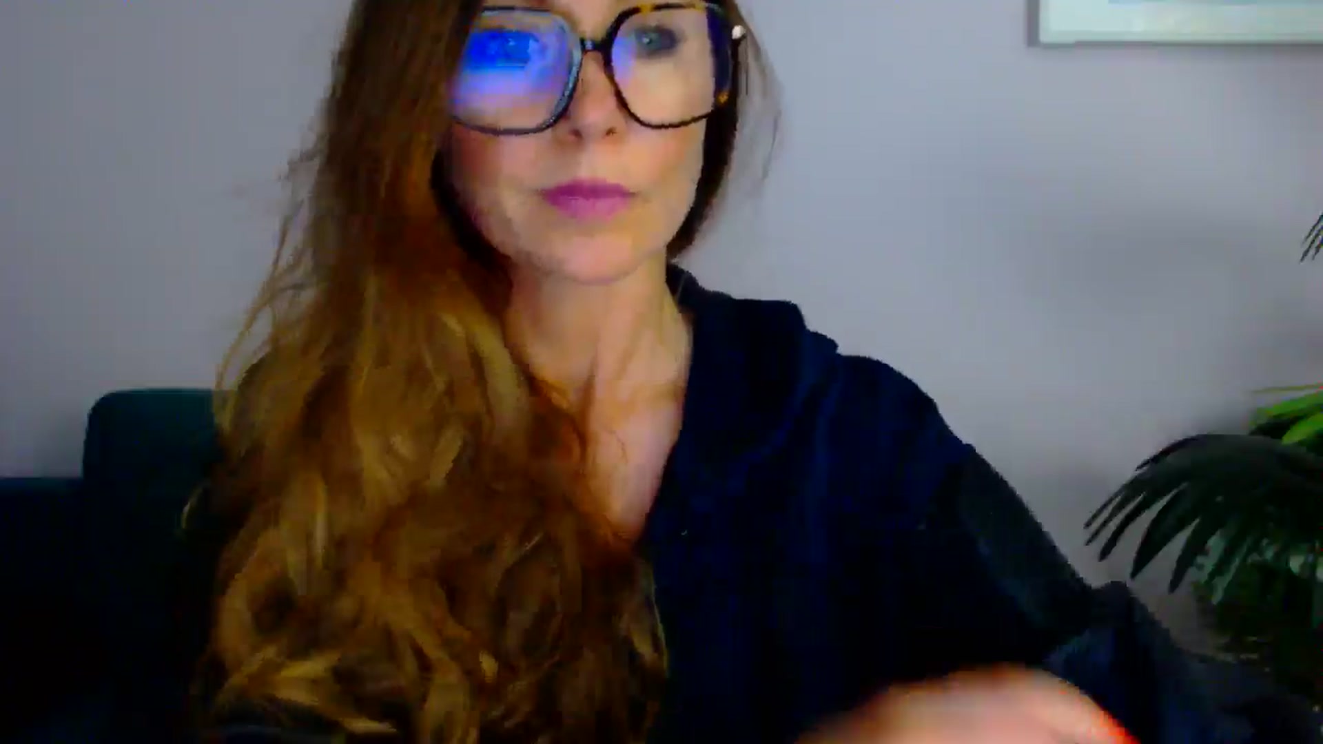 Gallery image thumbnail from Delilah_sweet's myfreecams stream on, 08/07/2025, 14:38 image 7 of 20