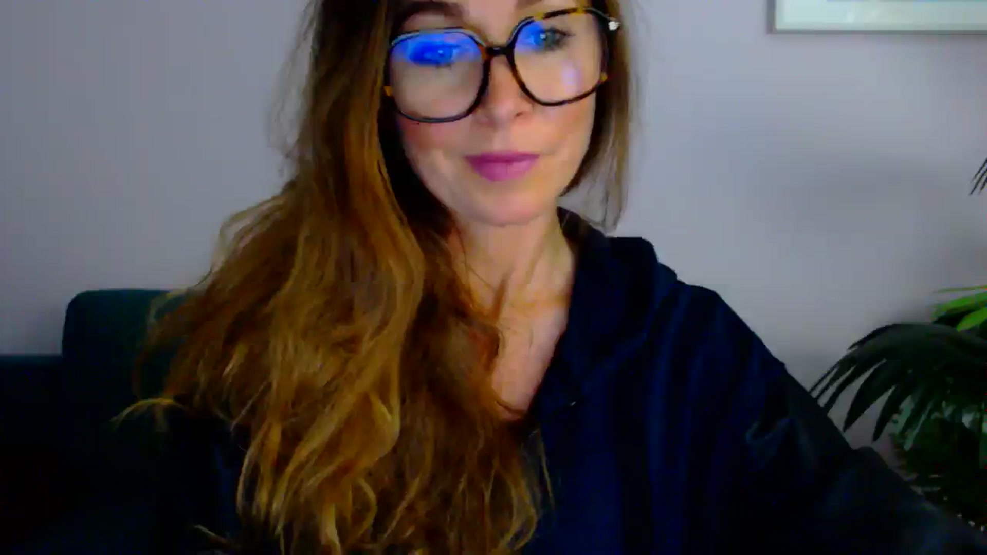 Gallery image thumbnail from Delilah_sweet's myfreecams stream on, 08/07/2025, 14:52 image 12 of 20