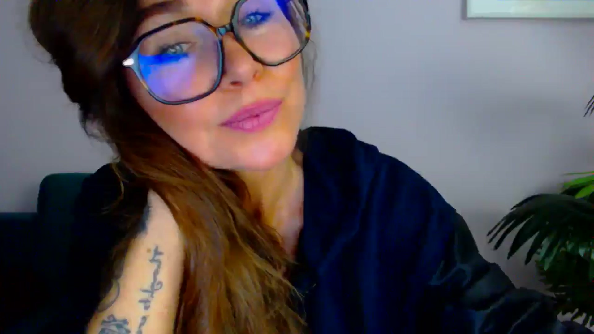Gallery image thumbnail from Delilah_sweet's myfreecams stream on, 08/07/2025, 14:52 image 3 of 20