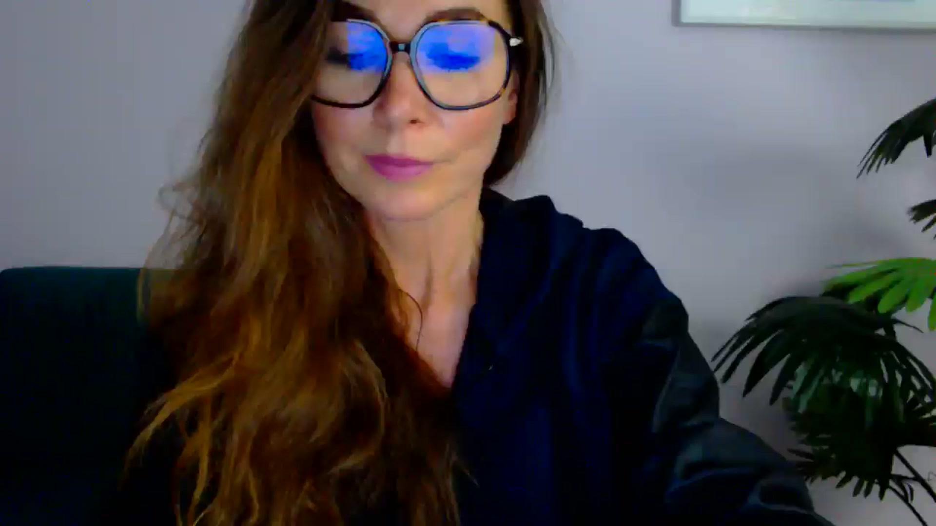Gallery image thumbnail from Delilah_sweet's myfreecams stream on, 08/07/2025, 15:07 image 15 of 20