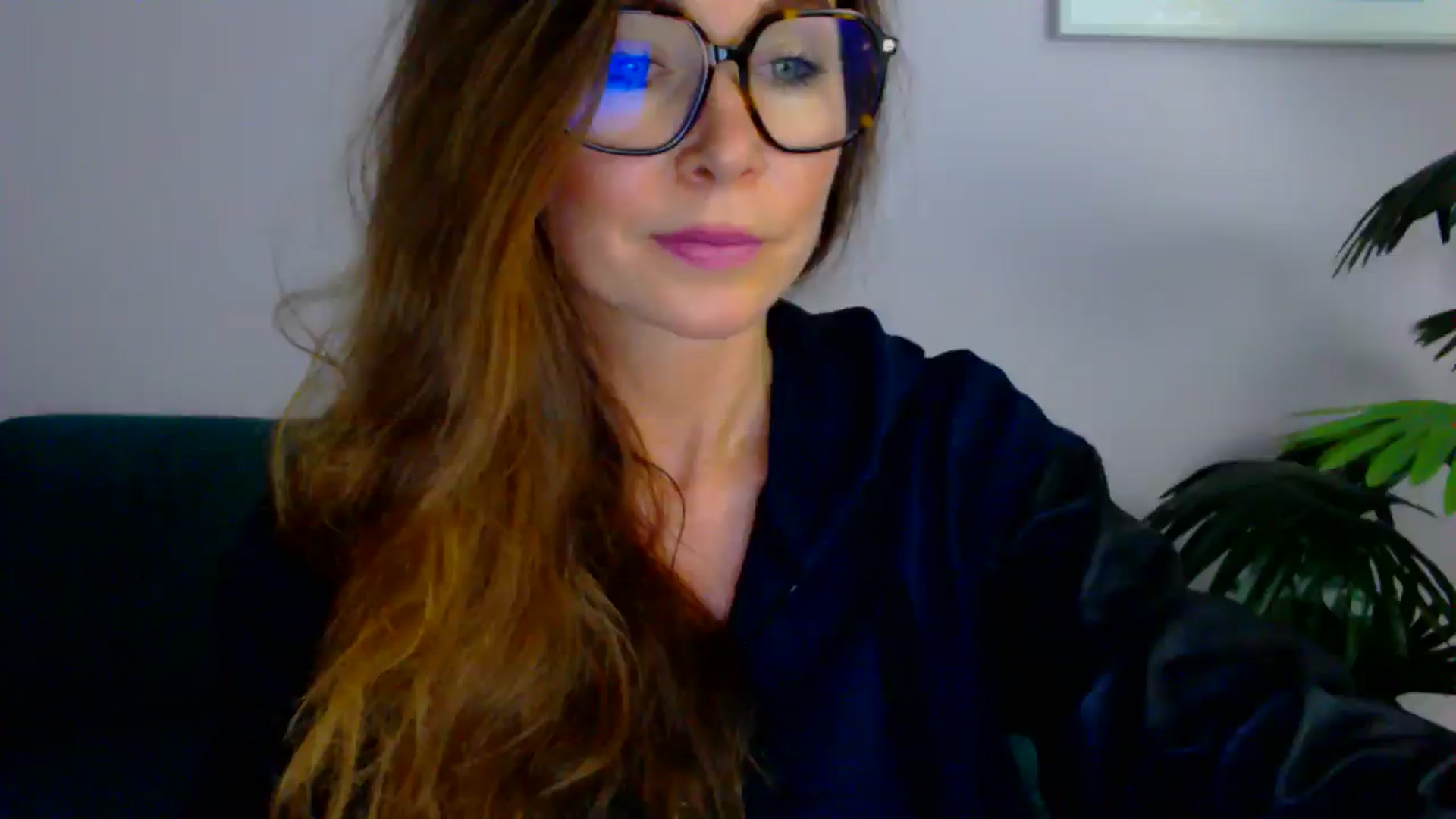 Gallery image thumbnail from Delilah_sweet's myfreecams stream on, 08/07/2025, 15:07 image 12 of 20