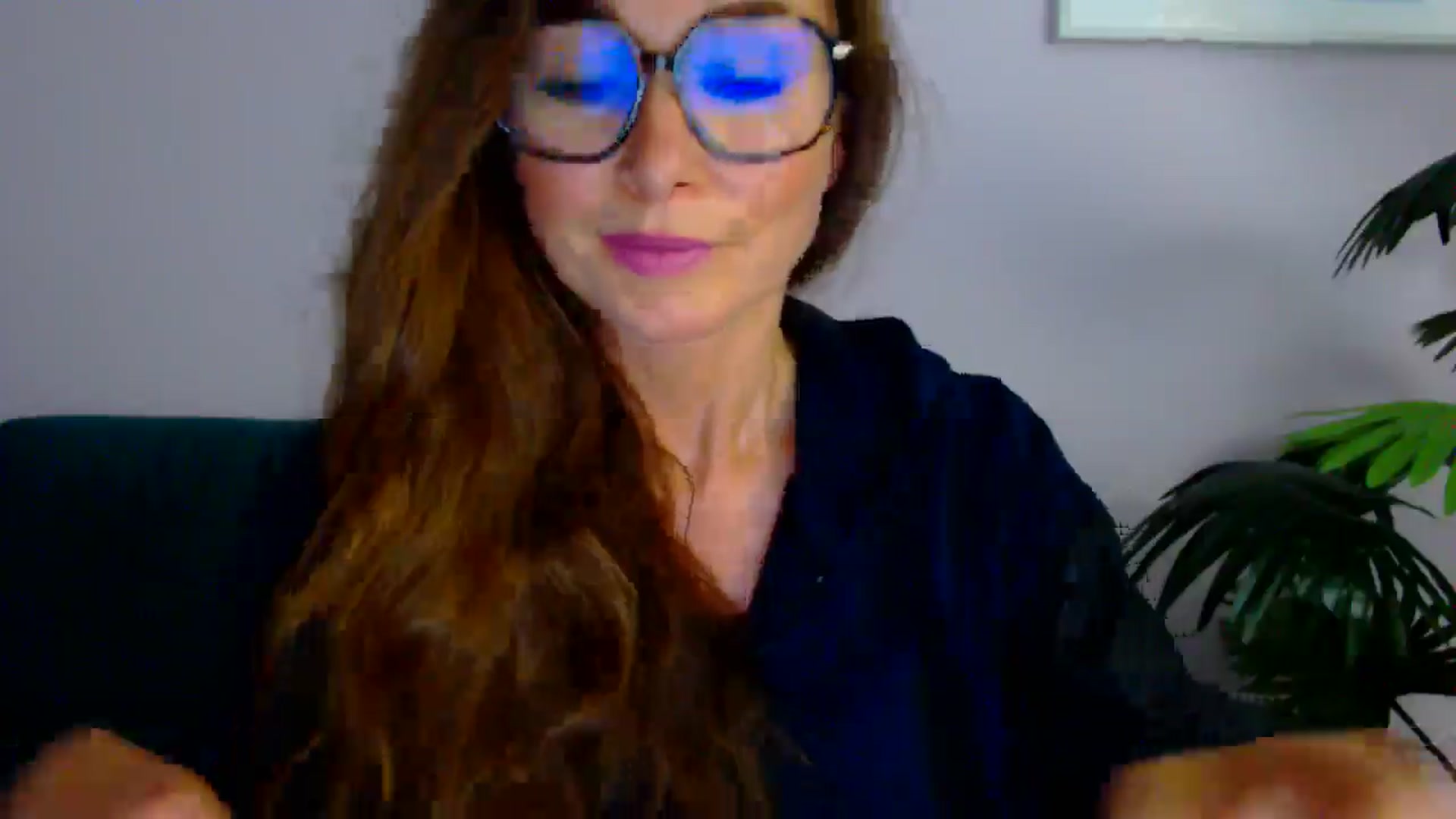 Gallery image thumbnail from Delilah_sweet's myfreecams stream on, 08/07/2025, 15:07 image 3 of 20