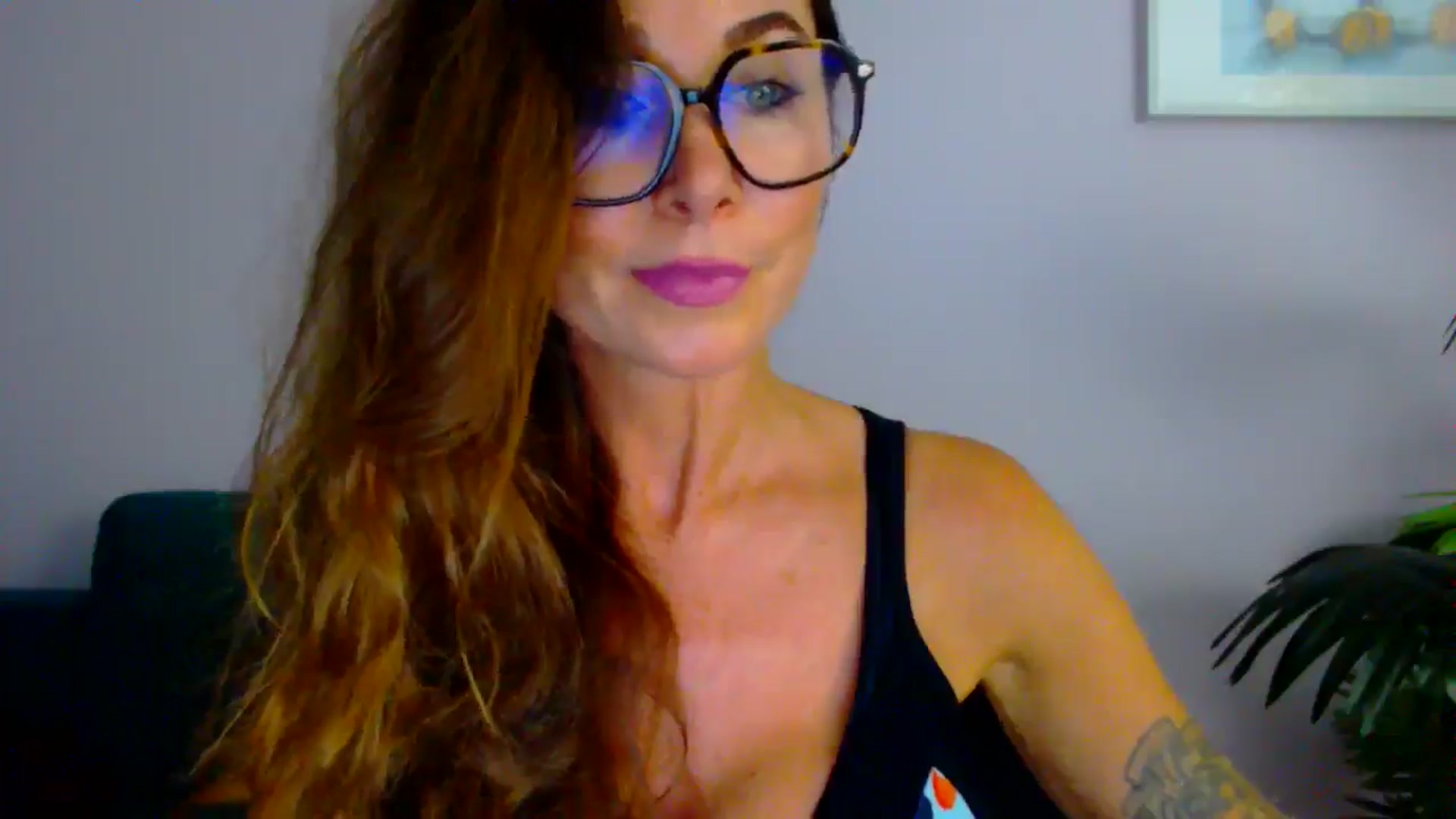 Gallery image thumbnail from Delilah_sweet's myfreecams stream on, 08/12/2025, 16:32 image 12 of 20