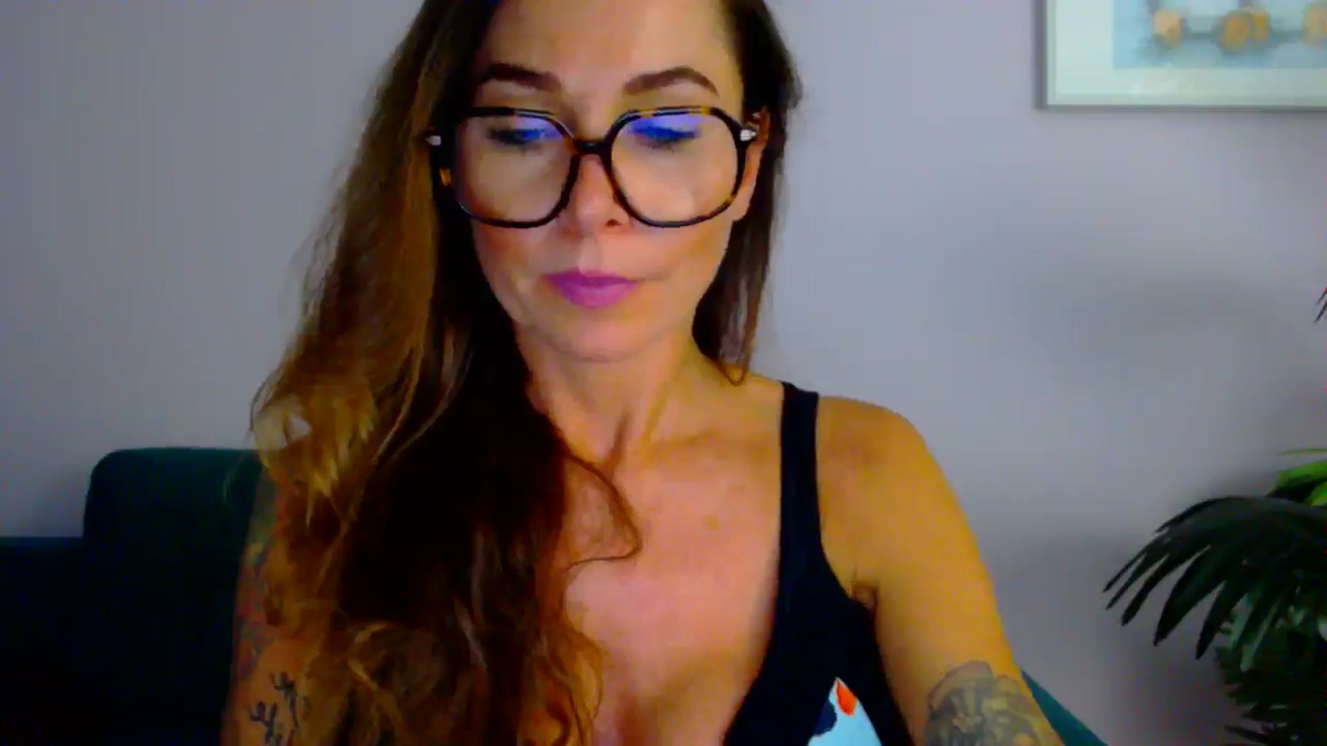 Gallery image thumbnail from Delilah_sweet's myfreecams stream on, 08/12/2025, 16:32 image 7 of 20