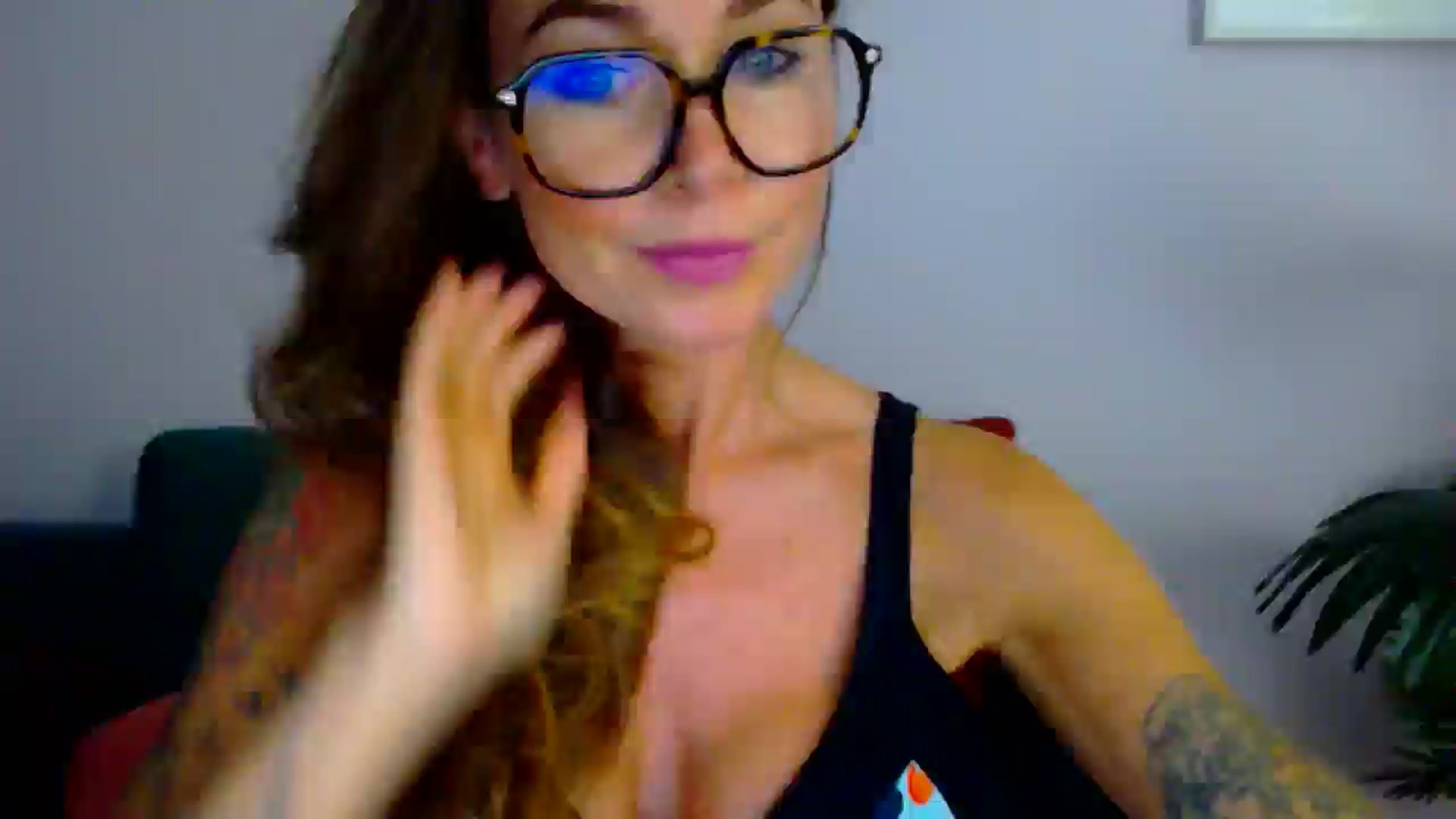 Gallery image thumbnail from Delilah_sweet's myfreecams stream on, 08/12/2025, 17:28 image 11 of 20
