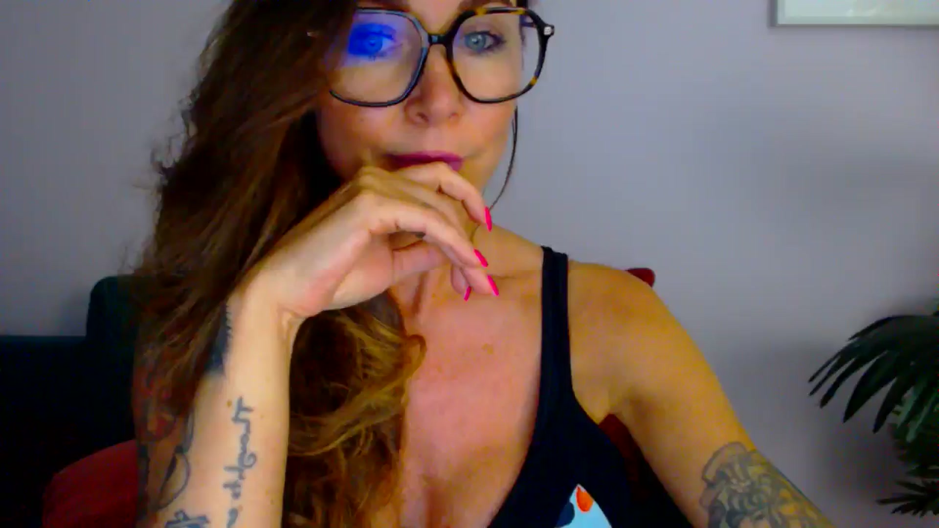 Gallery image thumbnail from Delilah_sweet's myfreecams stream on, 08/12/2025, 17:28 image 19 of 20