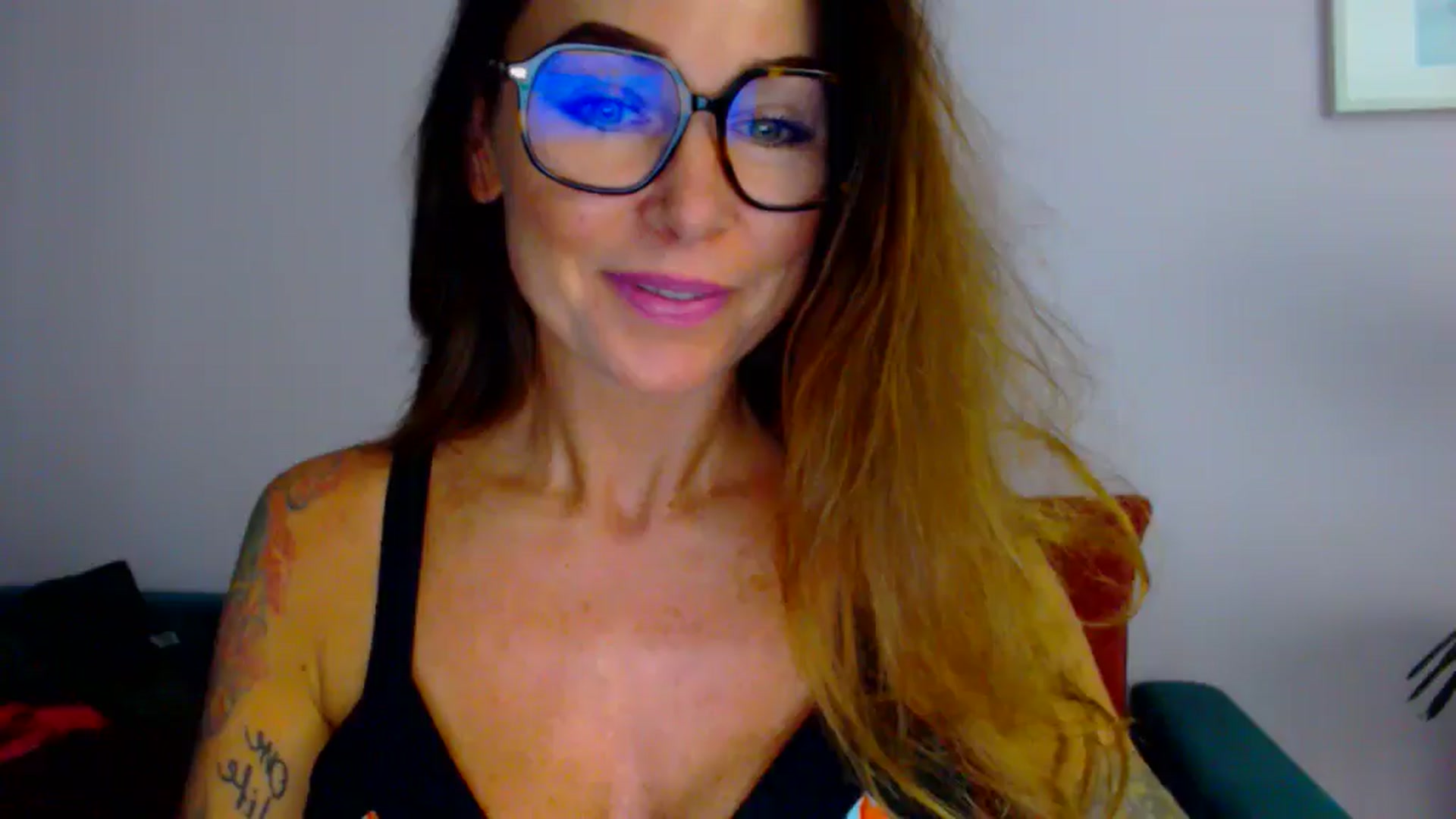 Gallery image thumbnail from Delilah_sweet's myfreecams stream on, 08/13/2025, 15:13 image 1 of 20