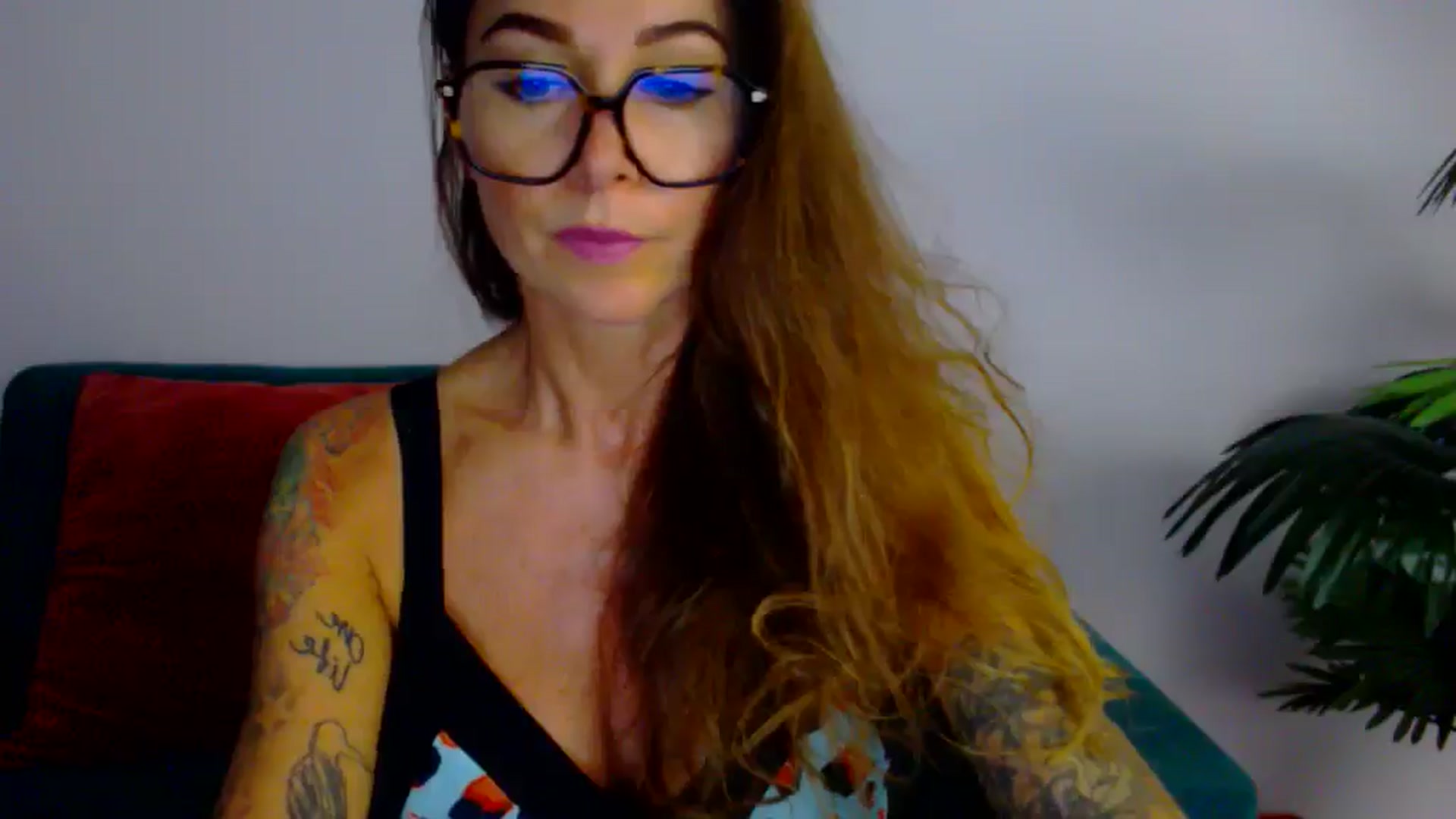 Gallery image thumbnail from Delilah_sweet's myfreecams stream on, 08/13/2025, 15:33 image 19 of 20
