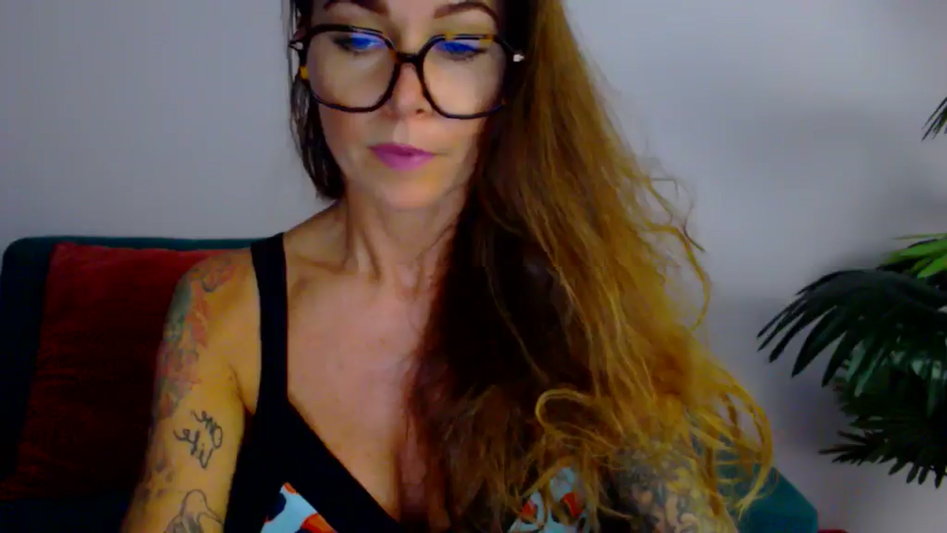 Gallery image thumbnail from Delilah_sweet's myfreecams stream on, 08/13/2025, 15:33 image 18 of 20