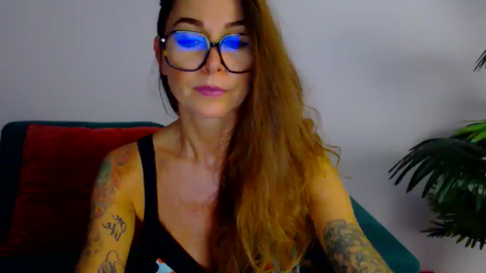 Gallery image thumbnail from Delilah_sweet's myfreecams stream on, 08/13/2025, 15:33 image 15 of 20