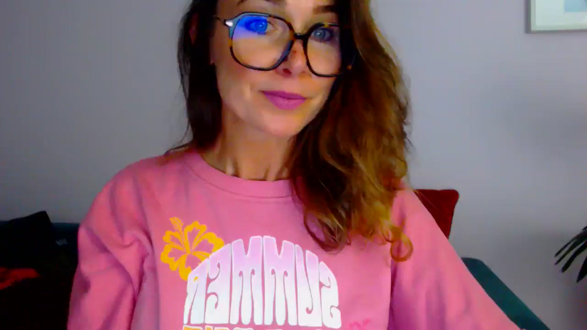Gallery image thumbnail from Delilah_sweet's myfreecams stream on, 08/18/2025, 16:14 image 8 of 20