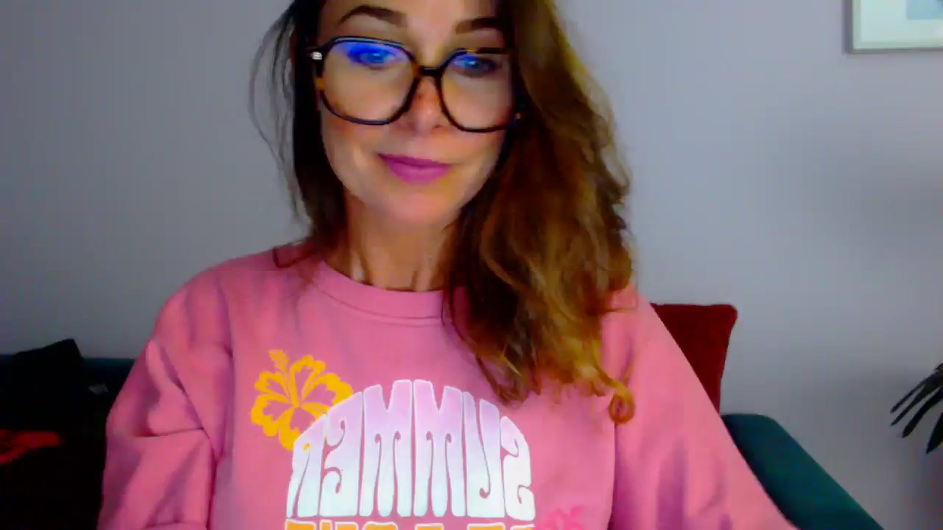 Gallery image thumbnail from Delilah_sweet's myfreecams stream on, 08/18/2025, 16:14 image 9 of 20