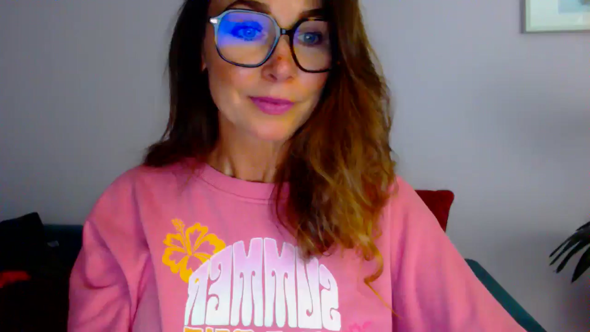Gallery image thumbnail from Delilah_sweet's myfreecams stream on, 08/18/2025, 16:14 image 12 of 20