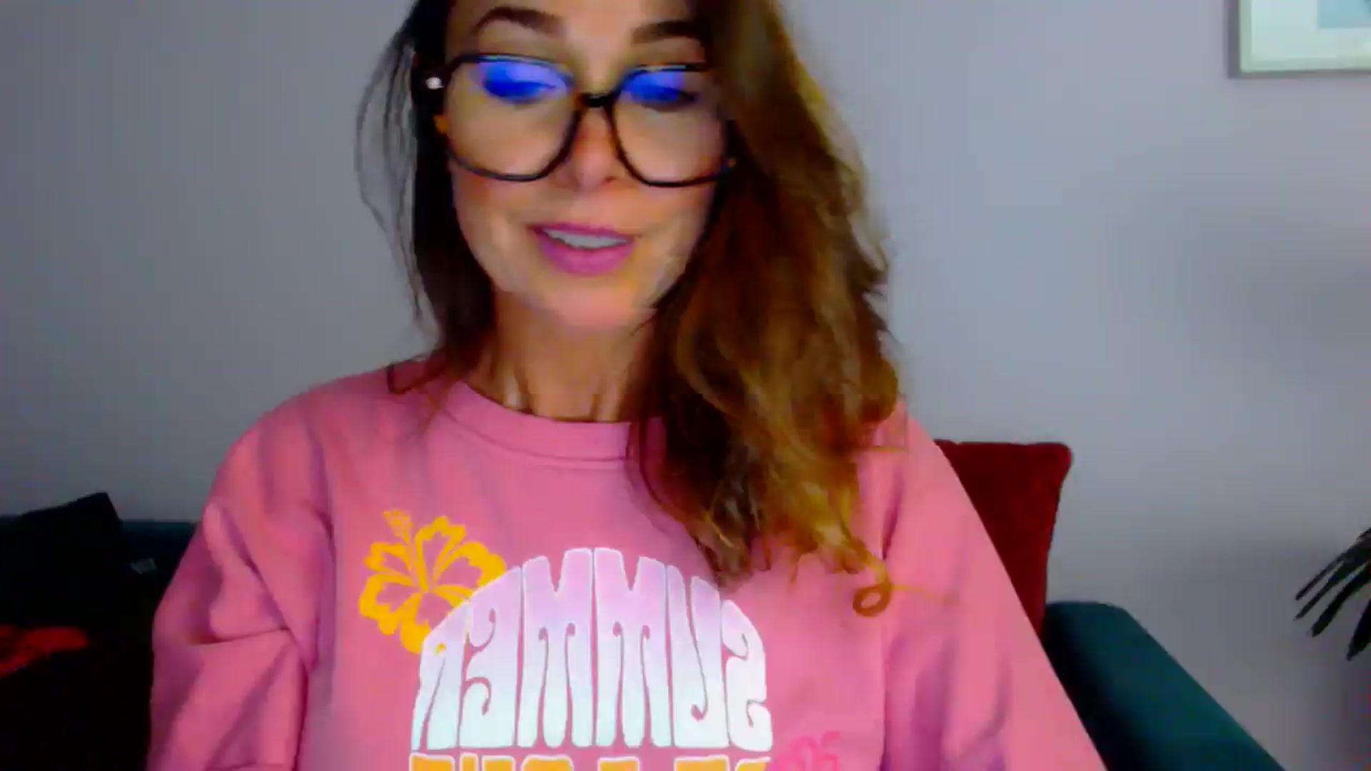 Gallery image thumbnail from Delilah_sweet's myfreecams stream on, 08/18/2025, 16:14 image 10 of 20