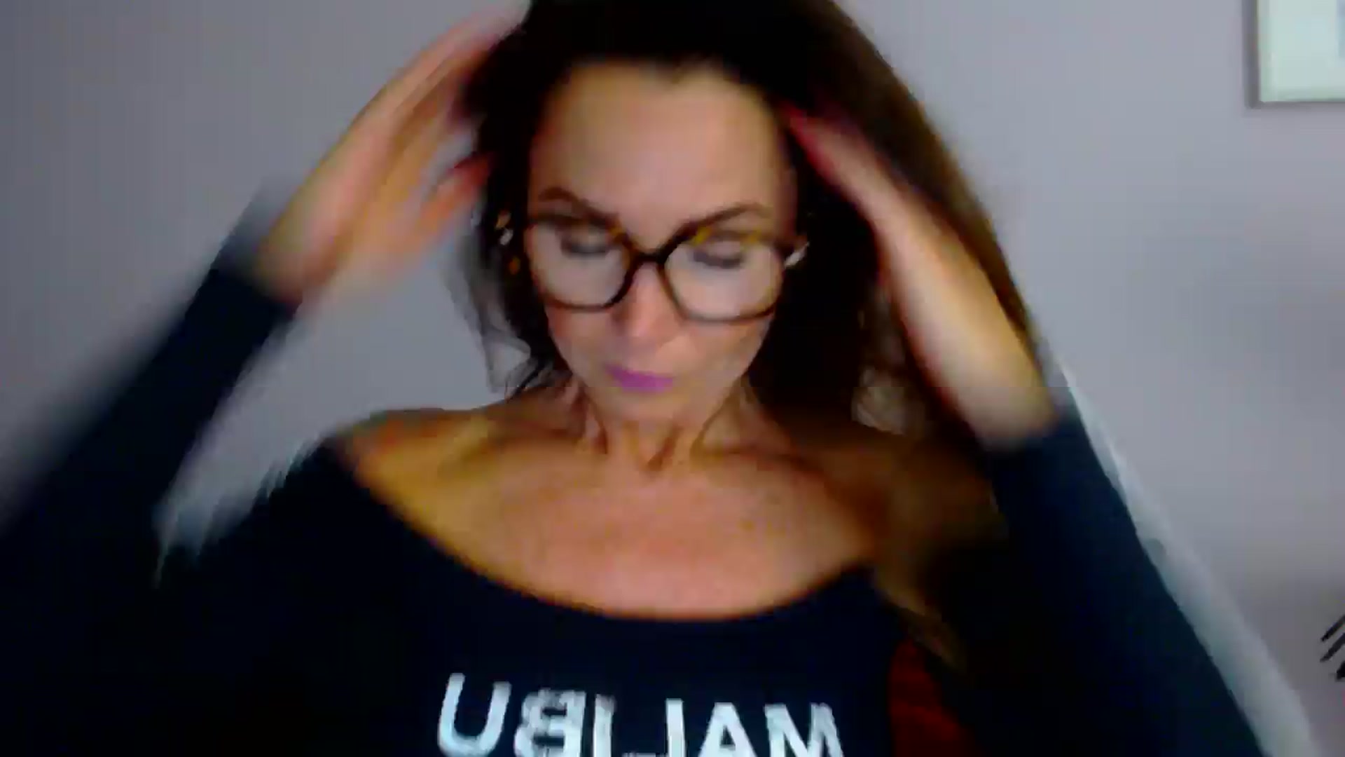 Gallery image thumbnail from Delilah_sweet's myfreecams stream on, 08/19/2025, 15:19 image 4 of 20