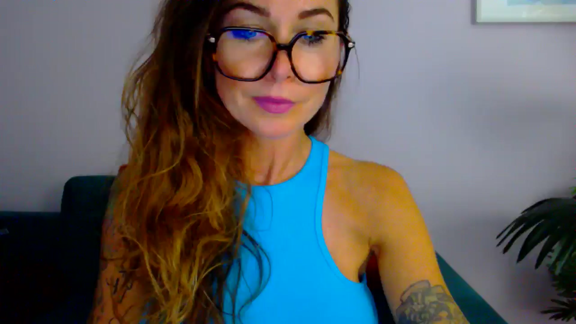 Gallery image thumbnail from Delilah_sweet's myfreecams stream on, 08/20/2025, 15:45 image 16 of 20