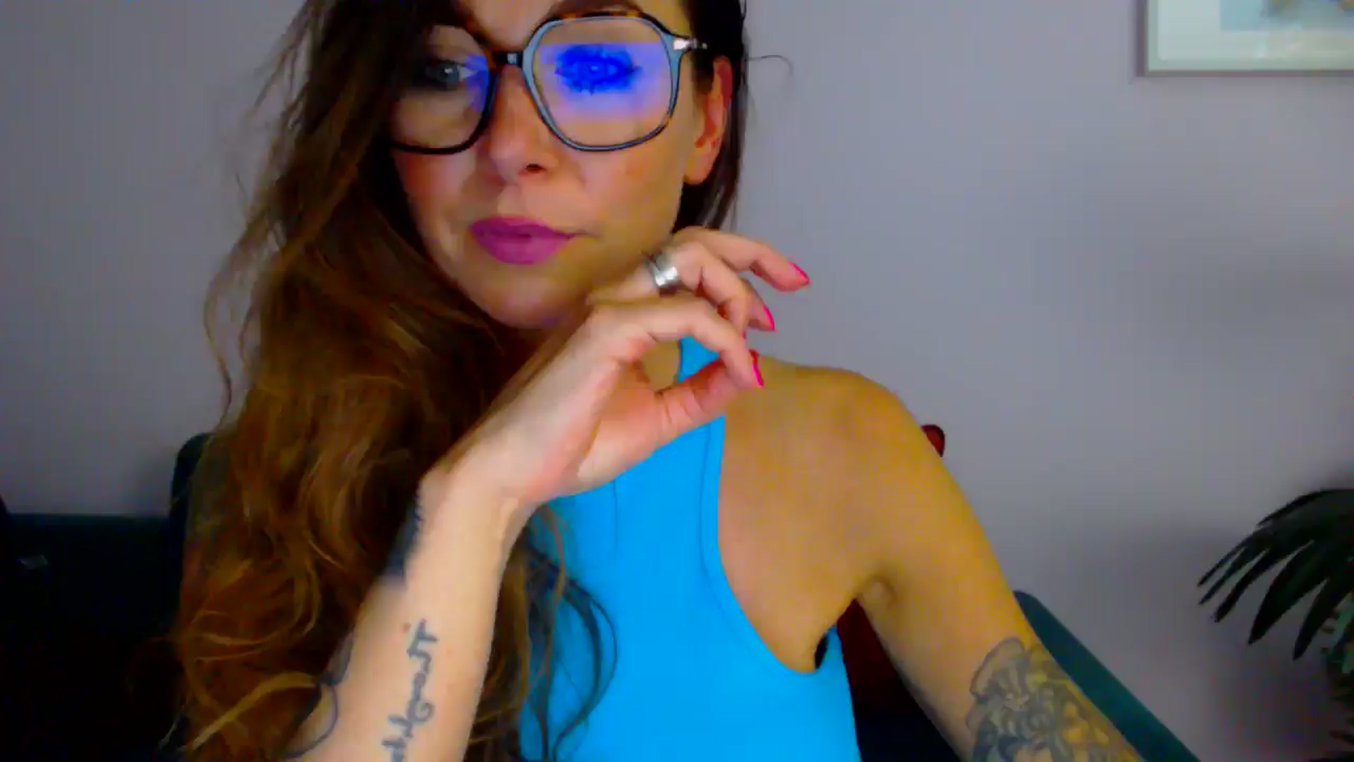 Gallery image thumbnail from Delilah_sweet's myfreecams stream on, 08/20/2025, 15:45 image 8 of 20