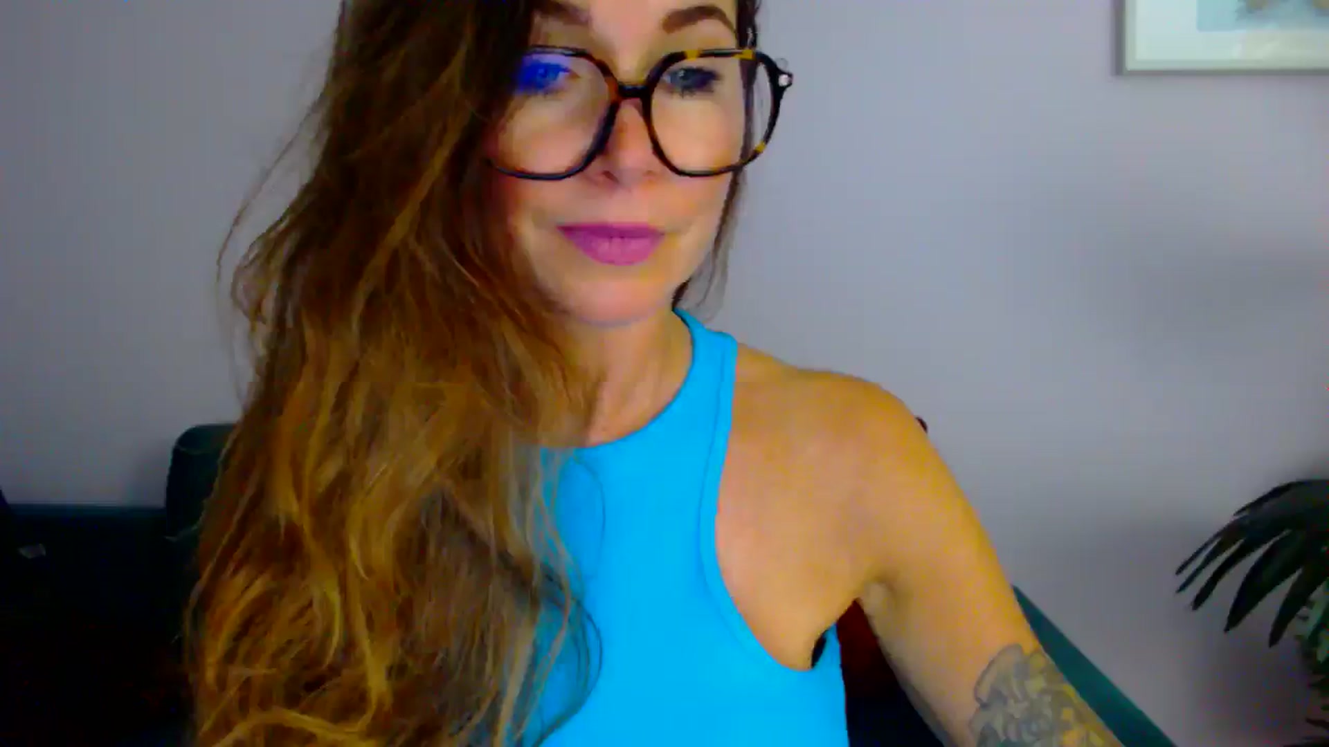 Gallery image thumbnail from Delilah_sweet's myfreecams stream on, 08/20/2025, 15:45 image 6 of 20