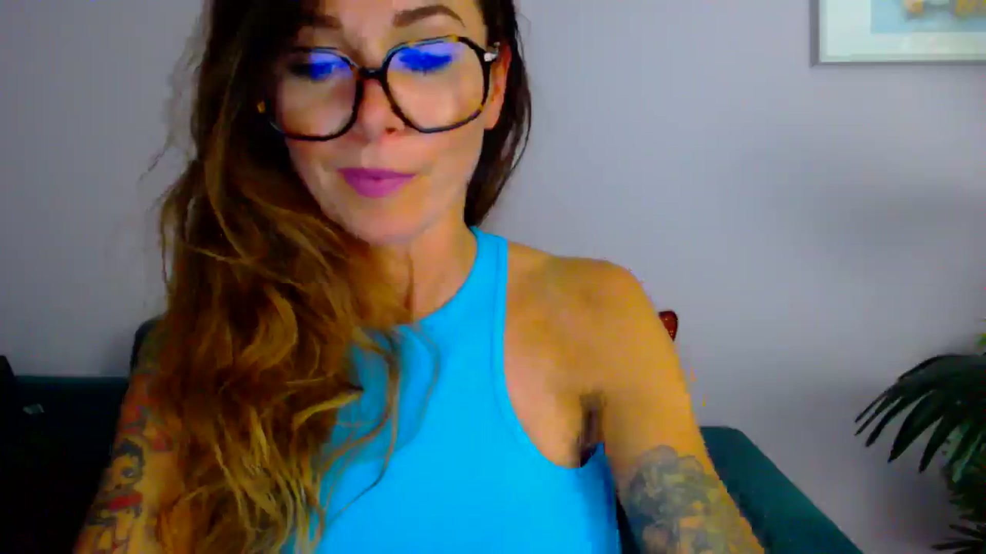 Gallery image thumbnail from Delilah_sweet's myfreecams stream on, 08/20/2025, 16:05 image 12 of 20