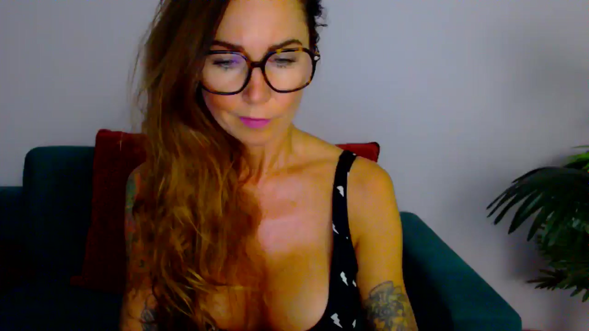 Gallery image thumbnail from Delilah_sweet's myfreecams stream on, 08/21/2025, 16:30 image 4 of 20
