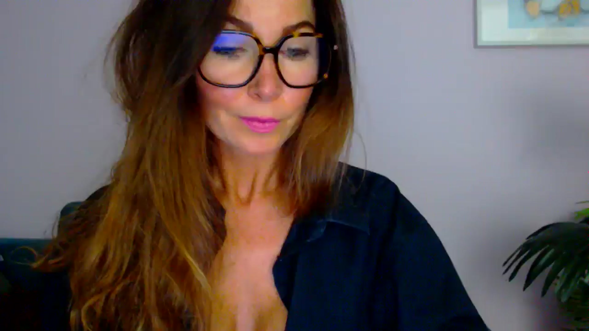 Gallery image thumbnail from Delilah_sweet's myfreecams stream on, 08/25/2025, 16:26 image 19 of 20