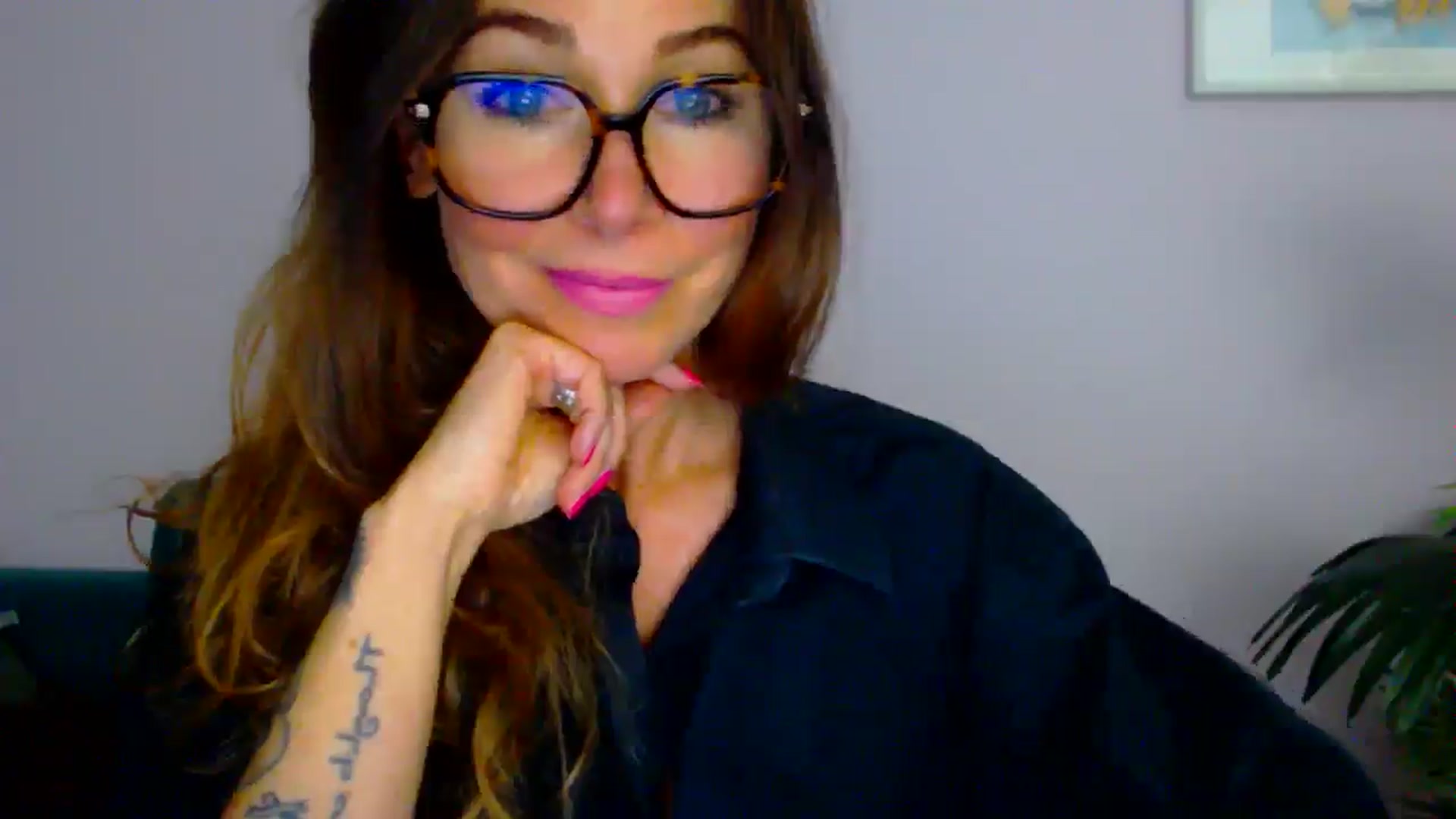 Gallery image thumbnail from Delilah_sweet's myfreecams stream on, 08/25/2025, 16:26 image 2 of 20