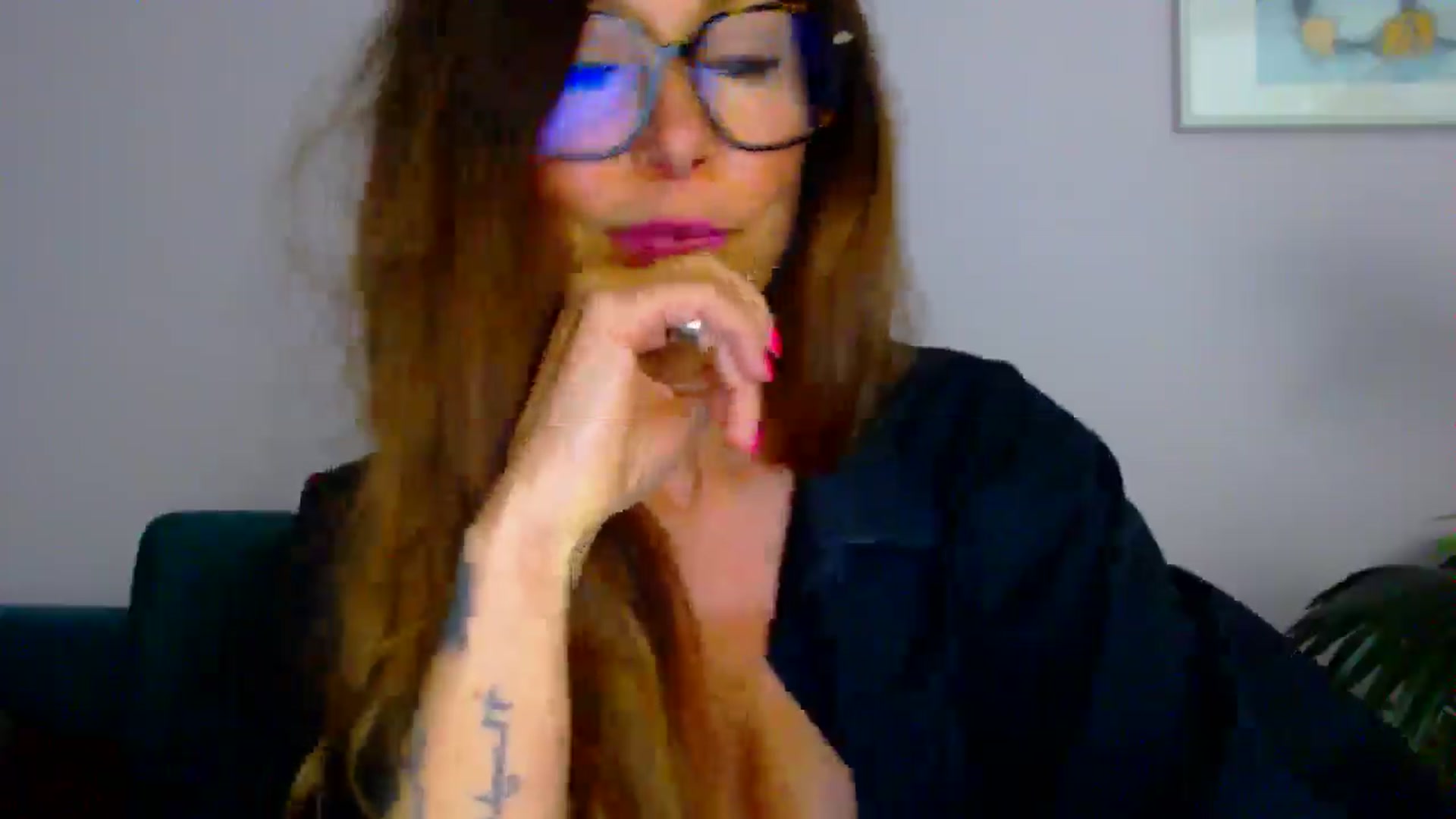 Gallery image thumbnail from Delilah_sweet's myfreecams stream on, 08/25/2025, 17:11 image 10 of 20