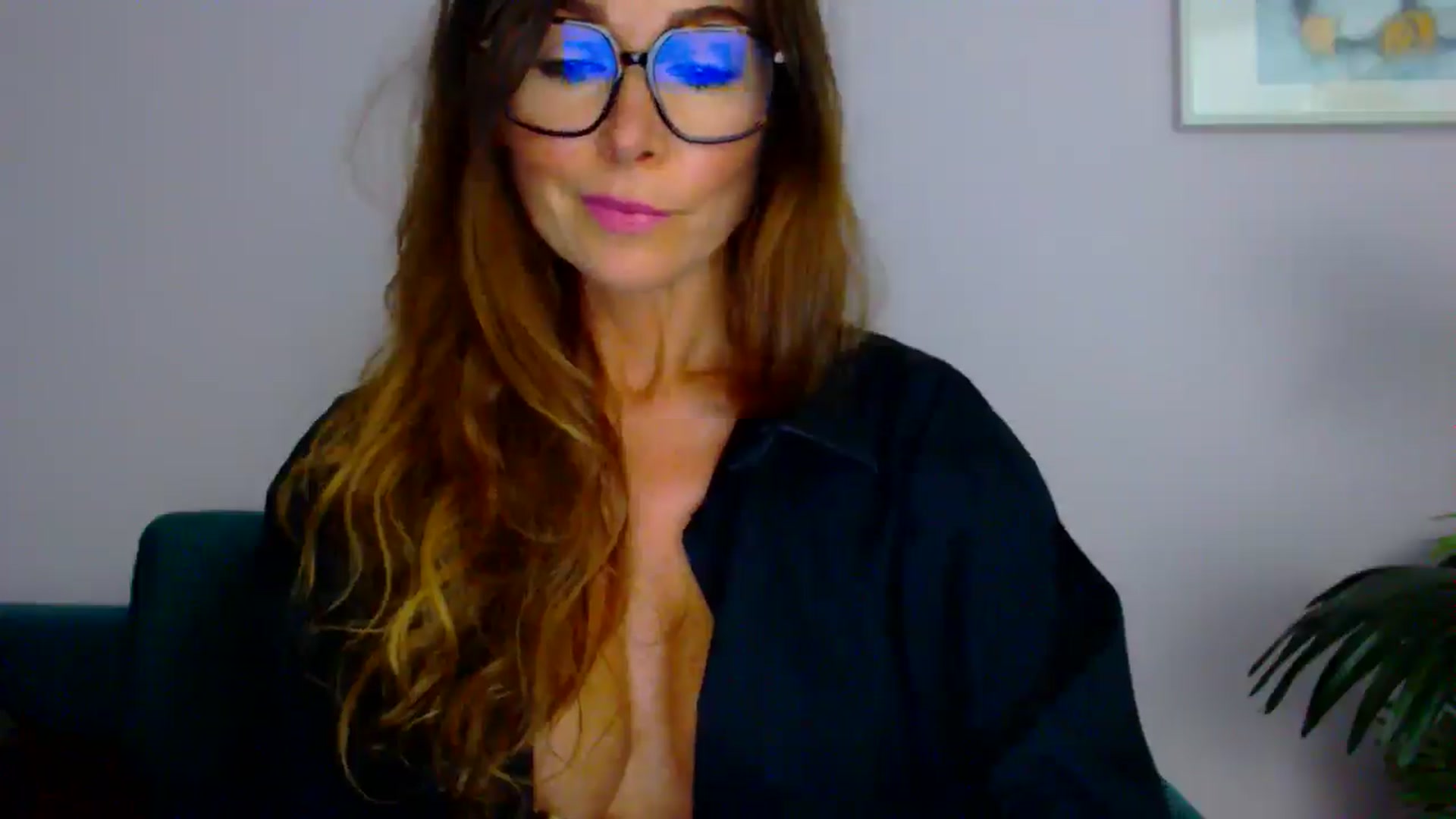 Gallery image thumbnail from Delilah_sweet's myfreecams stream on, 08/25/2025, 17:11 image 12 of 20