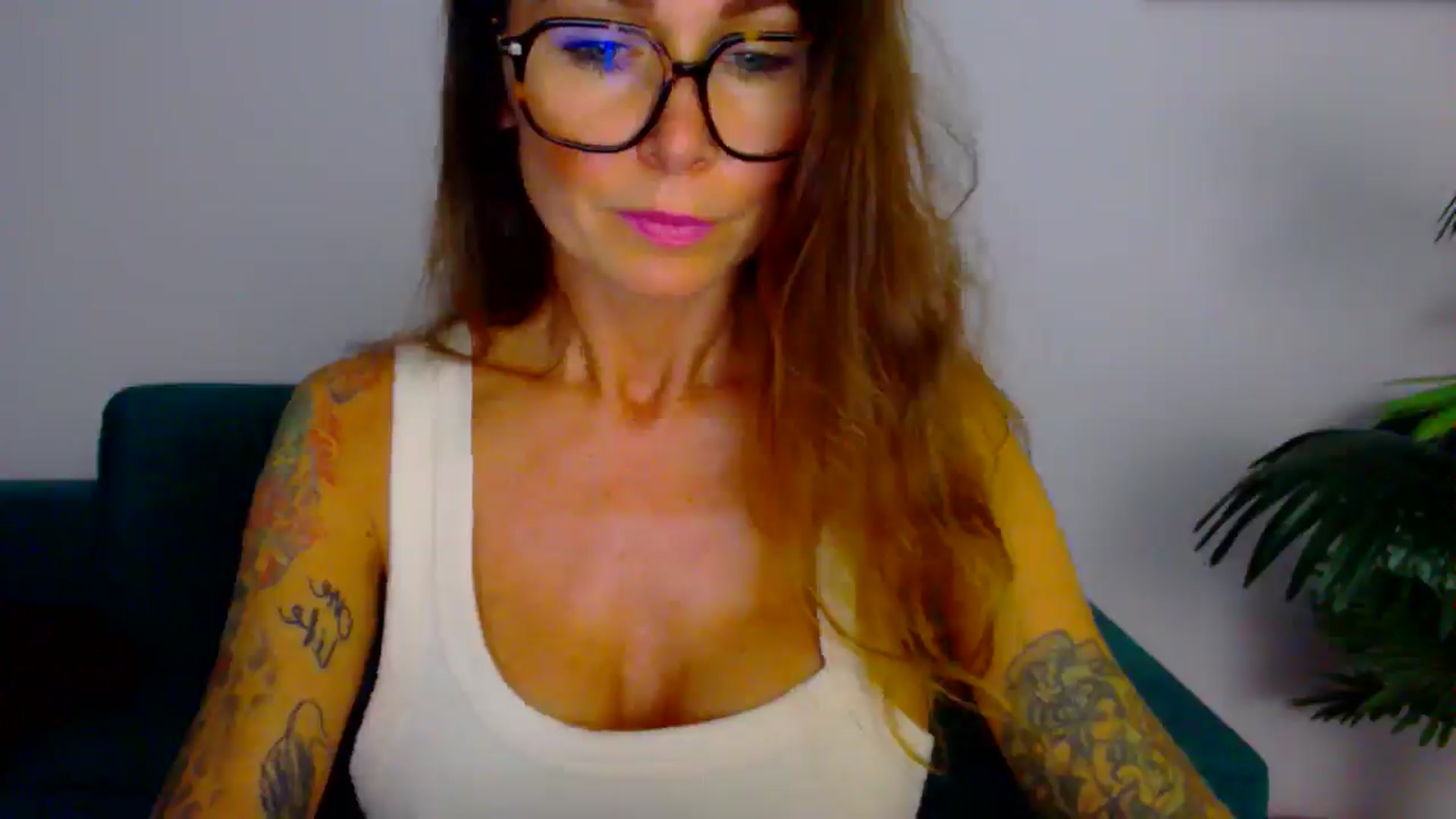 Gallery image thumbnail from Delilah_sweet's myfreecams stream on, 08/26/2025, 15:20 image 8 of 20