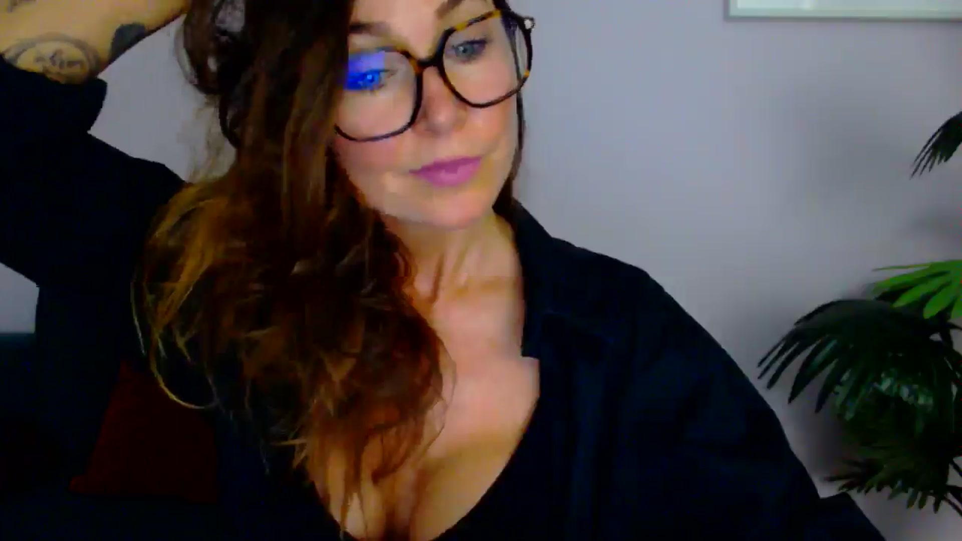 Gallery image thumbnail from Delilah_sweet's myfreecams stream on, 08/27/2025, 16:28 image 7 of 20