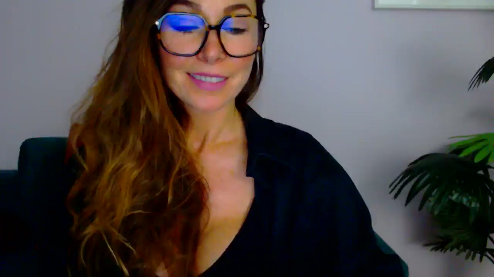 Gallery image thumbnail from Delilah_sweet's myfreecams stream on, 08/27/2025, 16:28 image 9 of 20