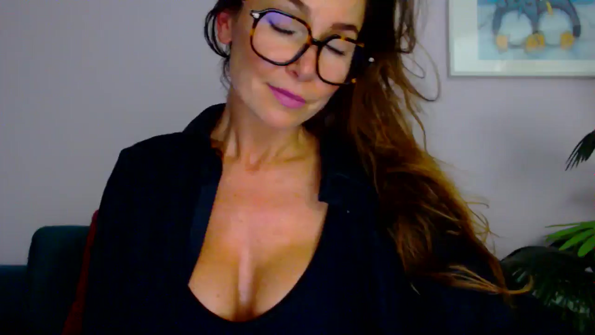 Gallery image thumbnail from Delilah_sweet's myfreecams stream on, 08/27/2025, 16:28 image 14 of 20