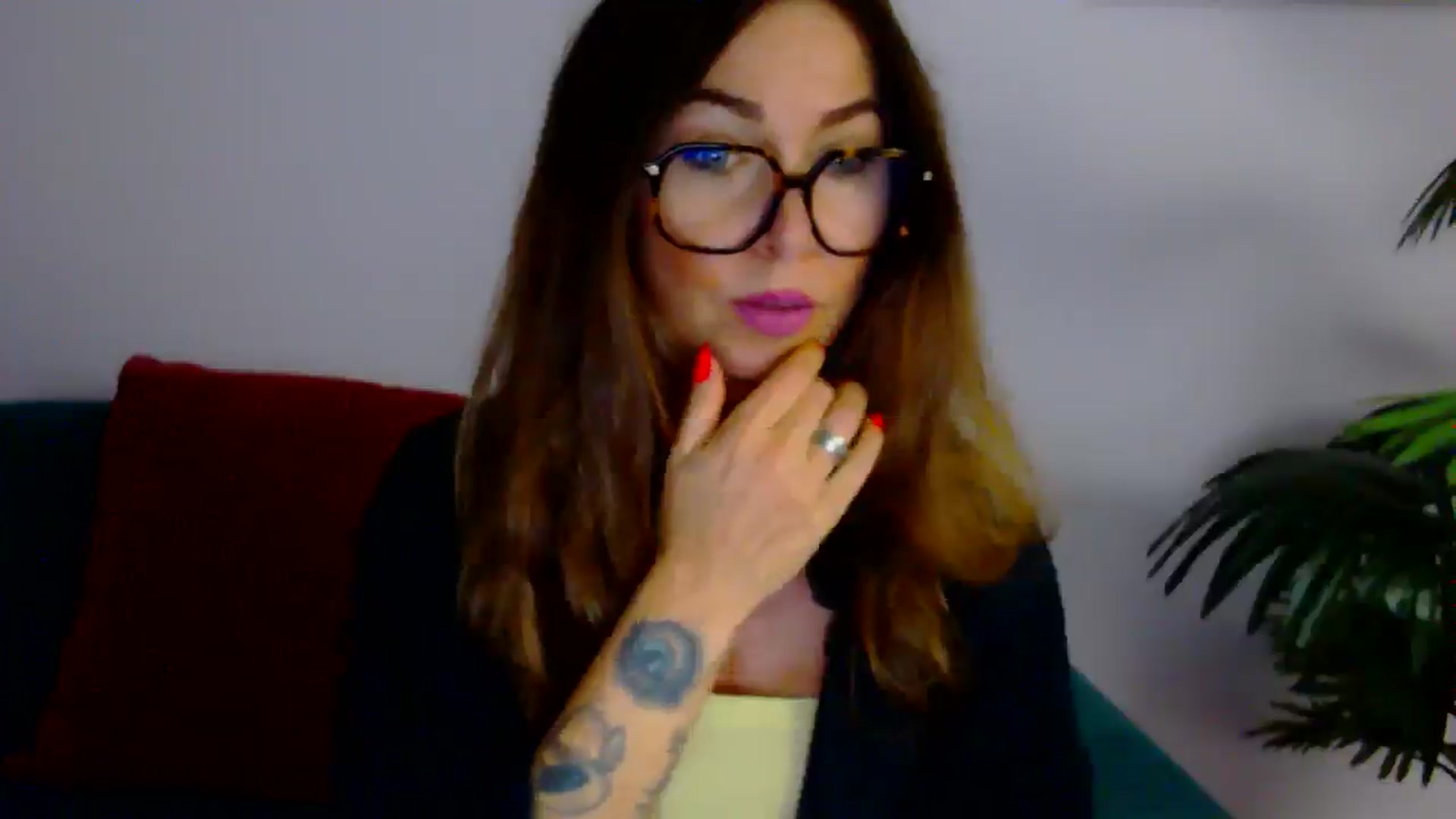Gallery image thumbnail from Delilah_sweet's myfreecams stream on, 08/28/2025, 13:51 image 13 of 20
