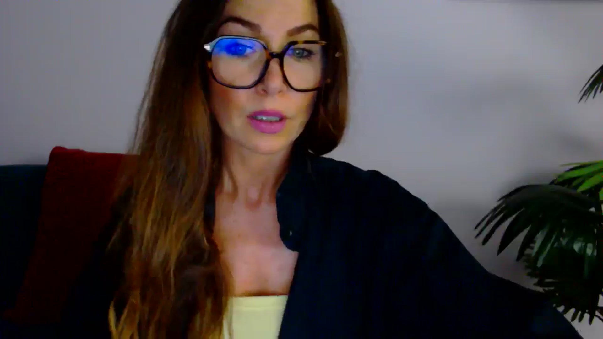 Gallery image thumbnail from Delilah_sweet's myfreecams stream on, 08/28/2025, 13:51 image 5 of 20